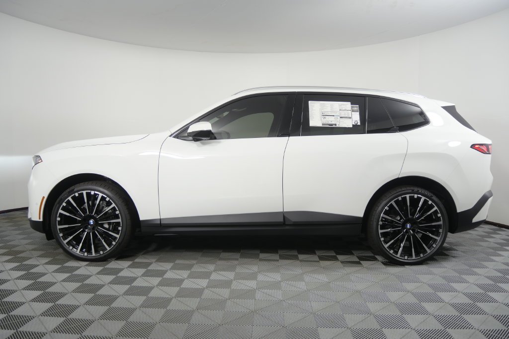New 2027 Alpine White BMW  image 7