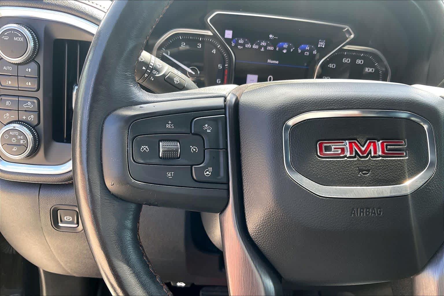 Used 2020 ONYX BLACK GMC AT4 image 20