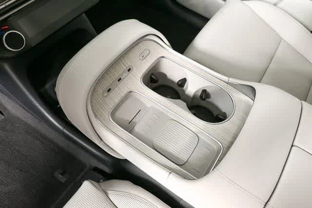 New 2026 Classy Blue Pearl Hyundai Calligraphy FWD image 26