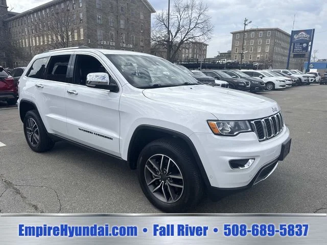 Used 2022 White Jeep Limited image 2