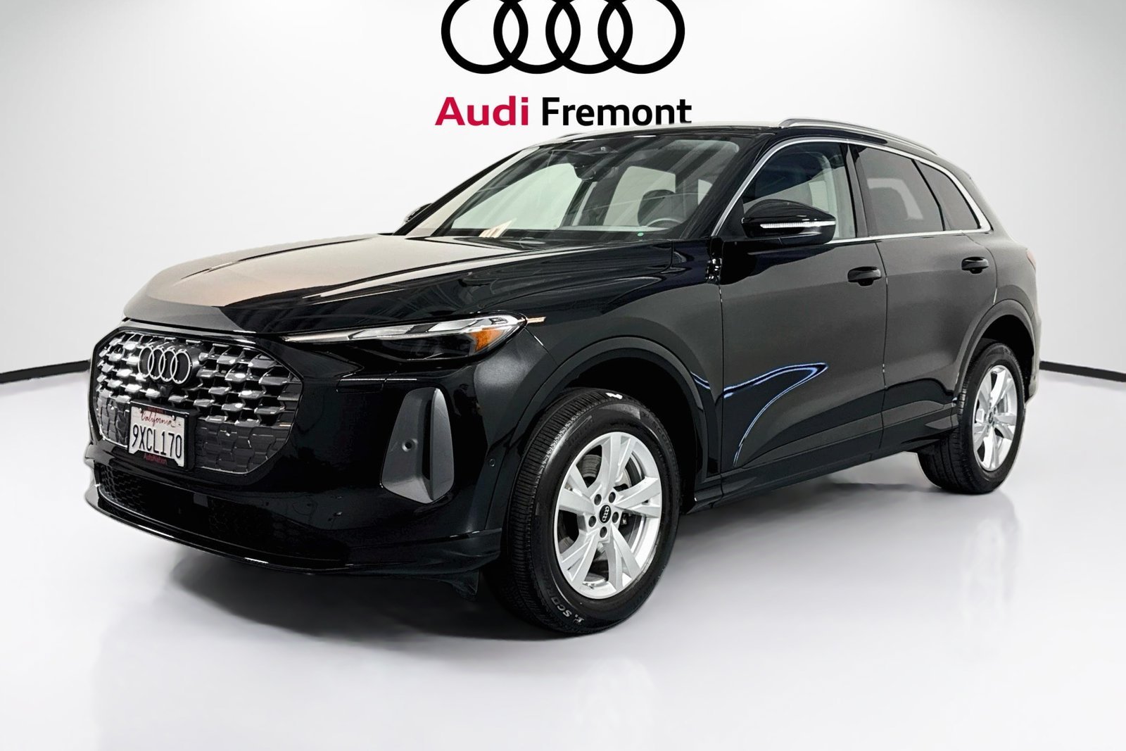 Used 2025 Mythos Black Metallic Audi Premium image 3