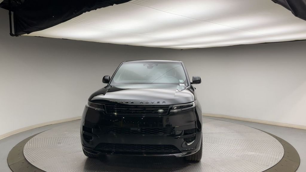 Certified Used 2025 Santorini Black Metallic Land Rover Dynamic SE image 7