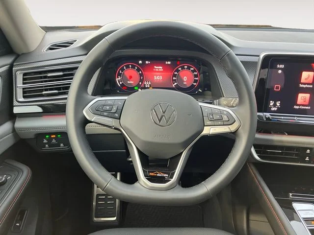 2025 Volkswagen Atlas Atlas Peak Edition - Photo 12