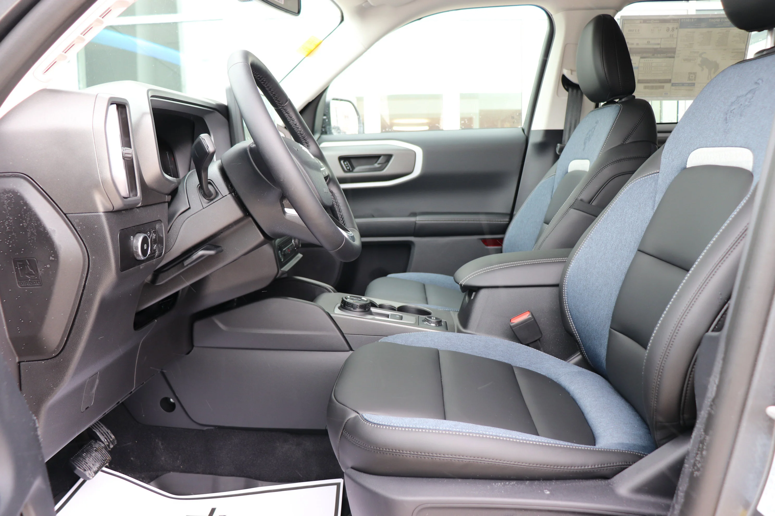 New 2026 CARBONIZED GREY Ford Outer Banks image 7