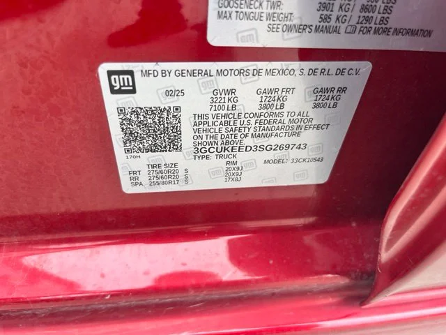 Used 2025 Red Chevrolet RST image 14