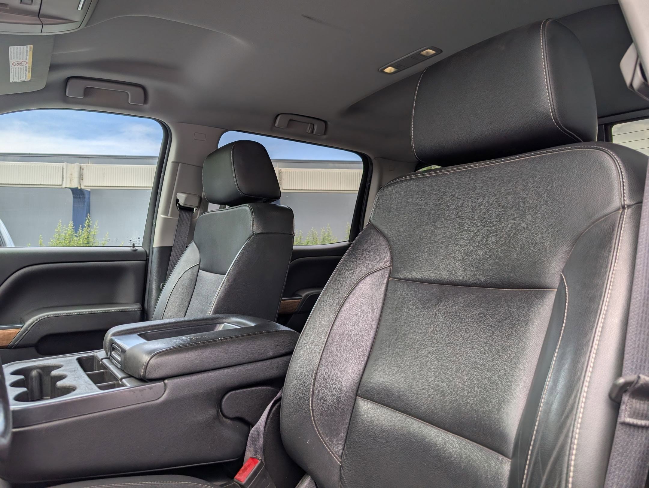 Certified Used 2017 SUMMIT WHITE Chevrolet LTZ image 23