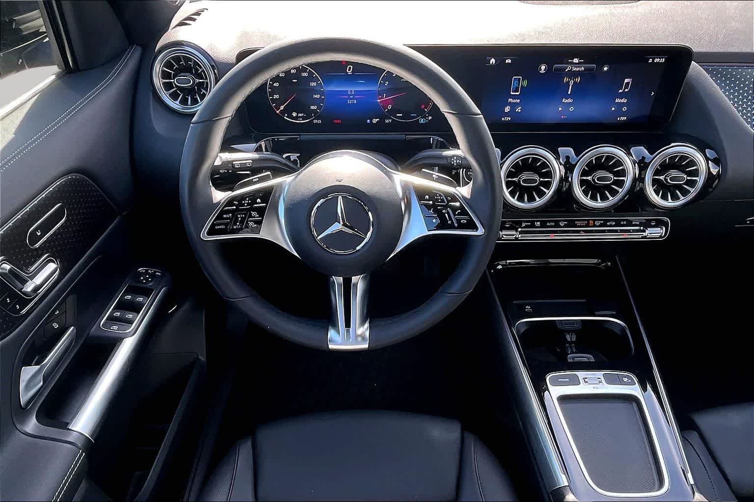 Certified Used 2026 Night Black Mercedes-Benz GLA 250 image 6