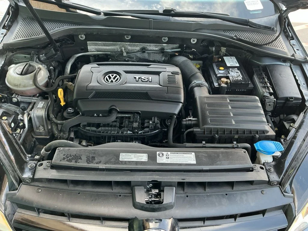 Used 2016 Gray Volkswagen TSI S 4-Door image 23