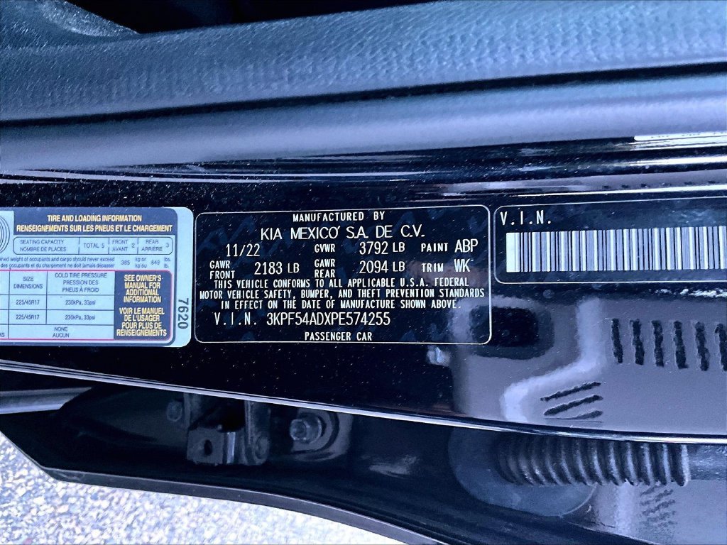 Used 2023 Black Kia GT-Line image 9