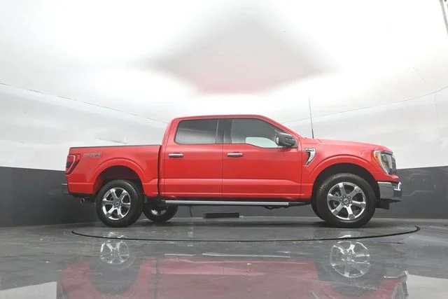 Used 2023 Race Red Ford XLT image 27