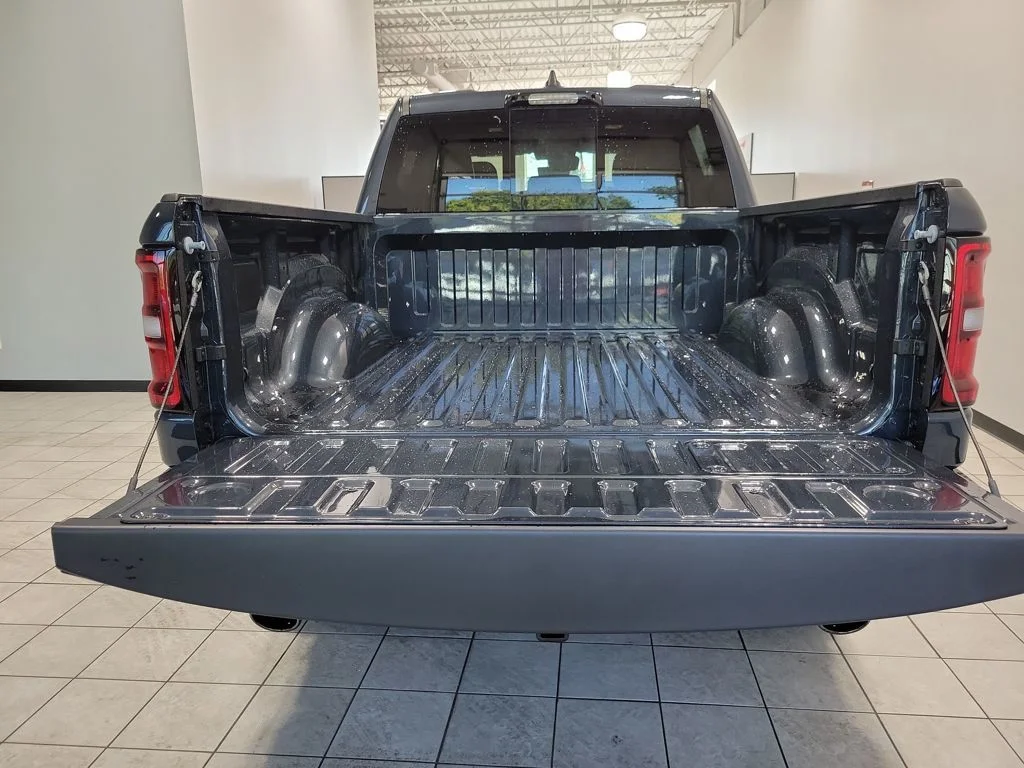 2026 RAM 1500 Rebel - Photo 8
