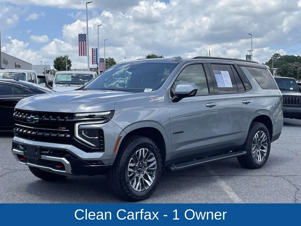 Used 2025 Gray Chevrolet Z71 image 4
