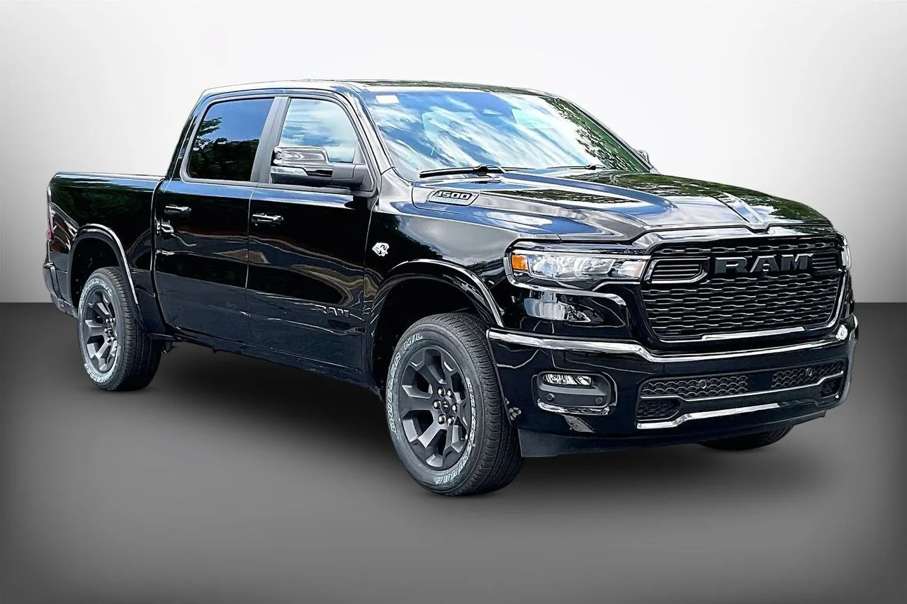 New 2026 Diamond Black Crystal Pearlcoat RAM Big Horn/Lone Star image 2