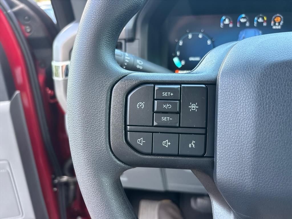 New 2026 Ruby Red Metallic Tinted Clearcoat Ford XLT image 16