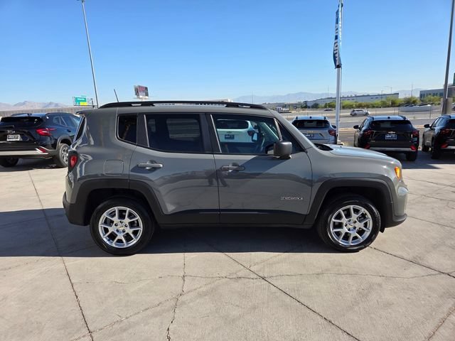 2022 Jeep Renegade Latitude - Photo 7