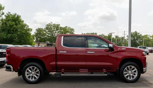 Used 2020 Red Chevrolet LTZ image 5