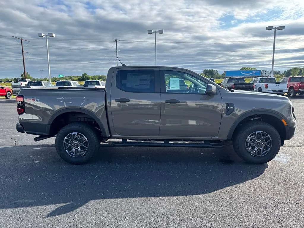 2025 Ford Ranger XLT - Photo 6