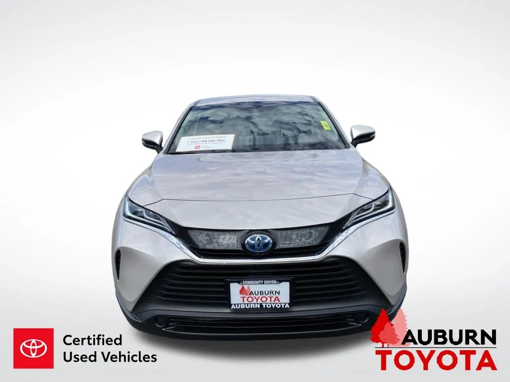 Used 2024 Titanium Glow Toyota LE image 3