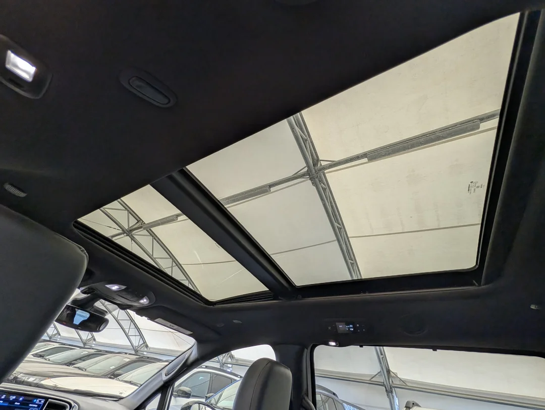 Used 2026 White Chrysler Limited - Nappa Leather - Heated Wheel - Remote Start - Panoramic Sunroof & More image 27