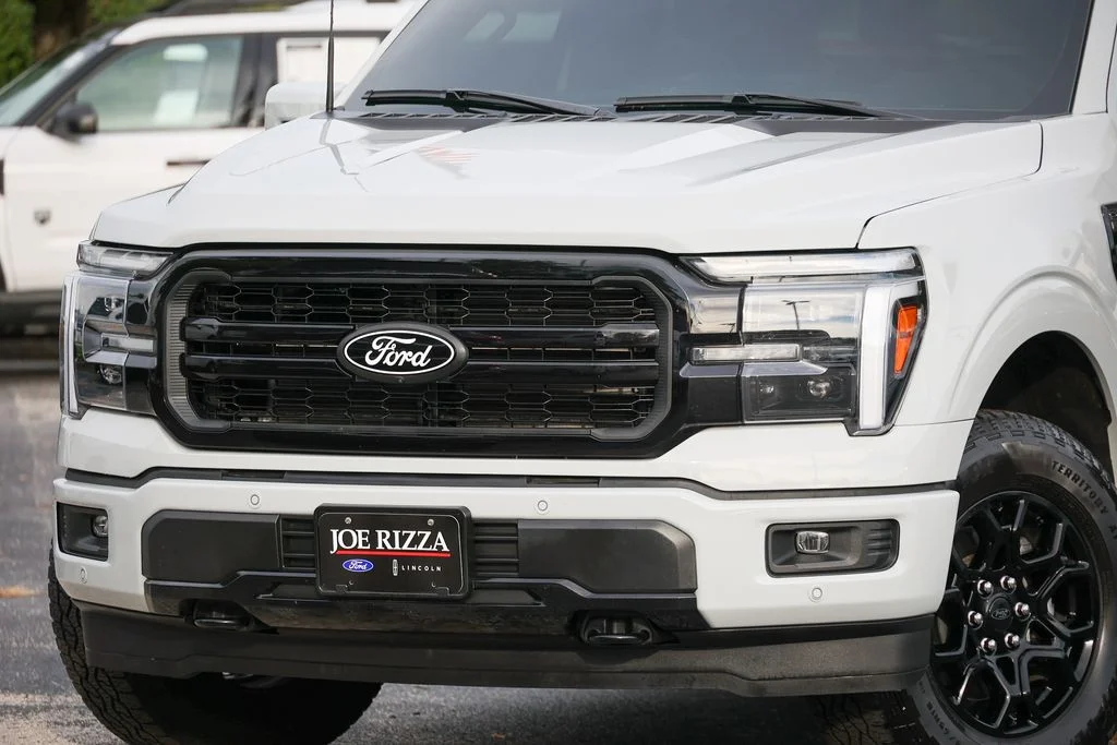 Used 2026 White Ford Lariat image 7