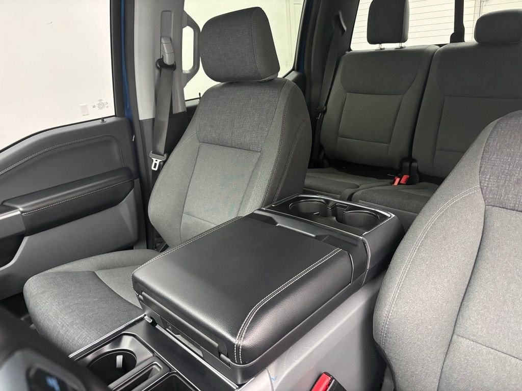 Used 2024 Blue Ford XLT image 24