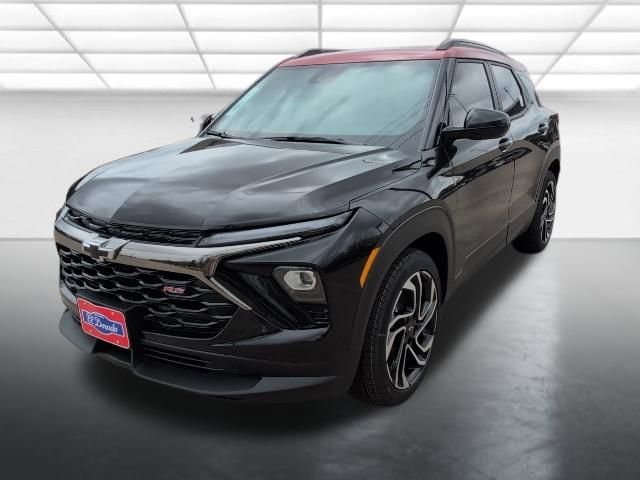 New 2026 Mosaic Black Metallic Chevrolet RS image 30