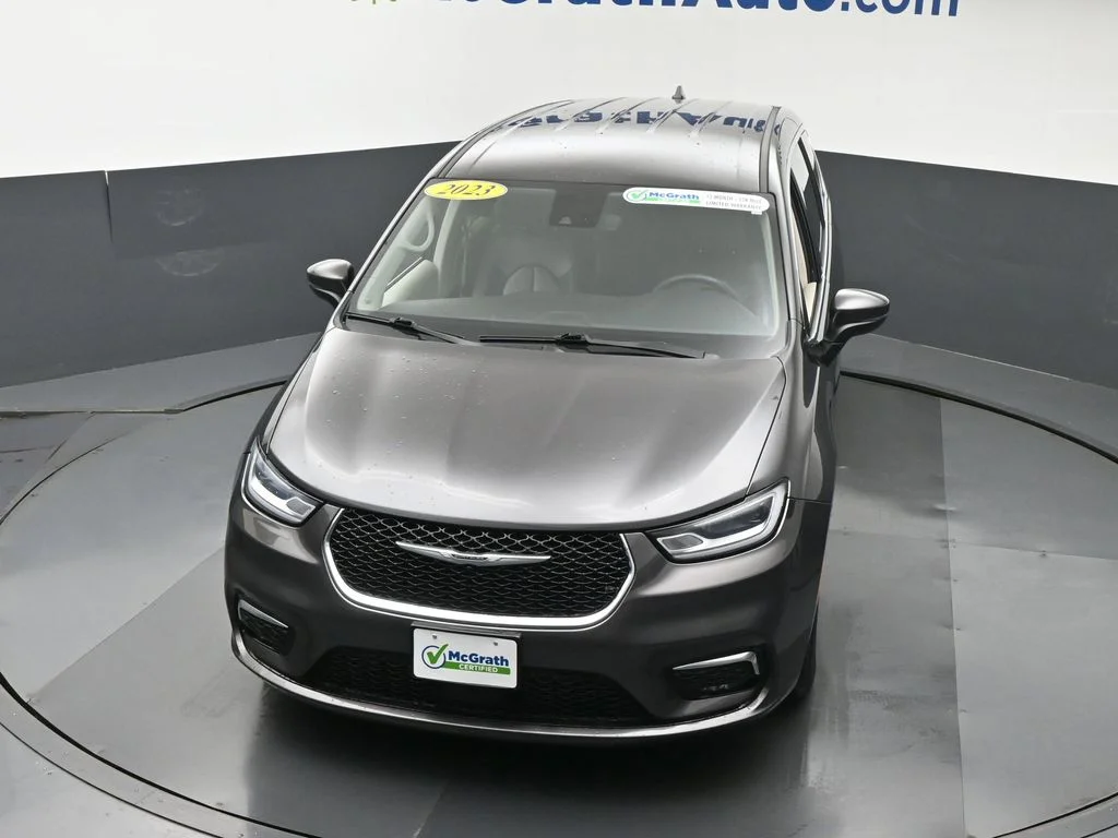 Certified Used 2023 Gray Chrysler Touring L image 35