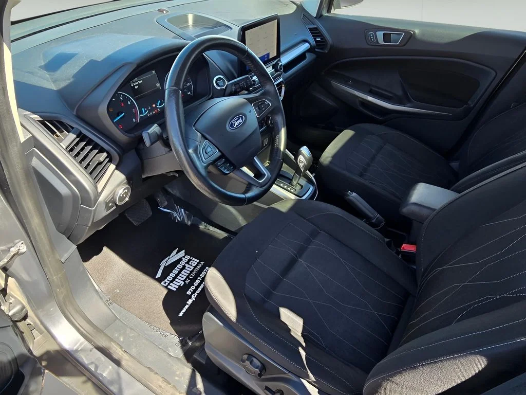 Used 2020 Smoke Metallic Ford SE image 17