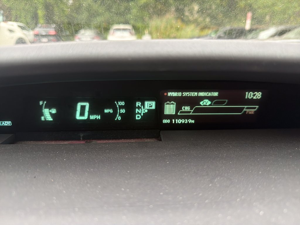 Used 2015 Gray Toyota Base image 9