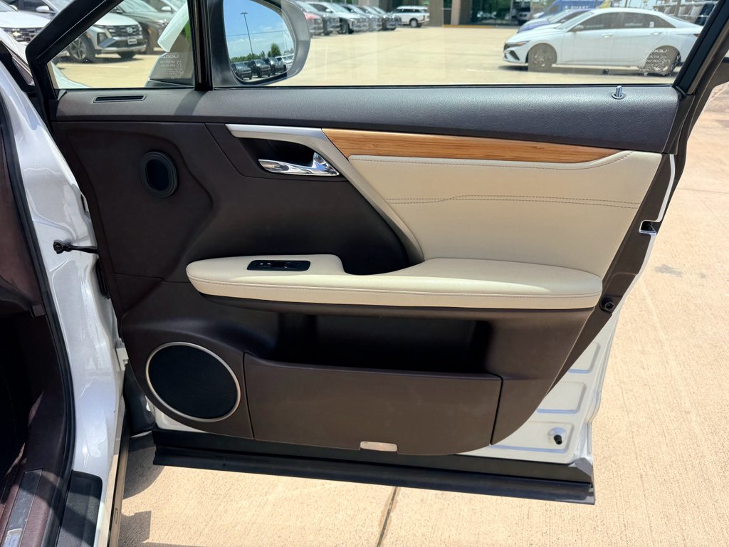 Used 2016 Eminent White Pearl Lexus Base image 12