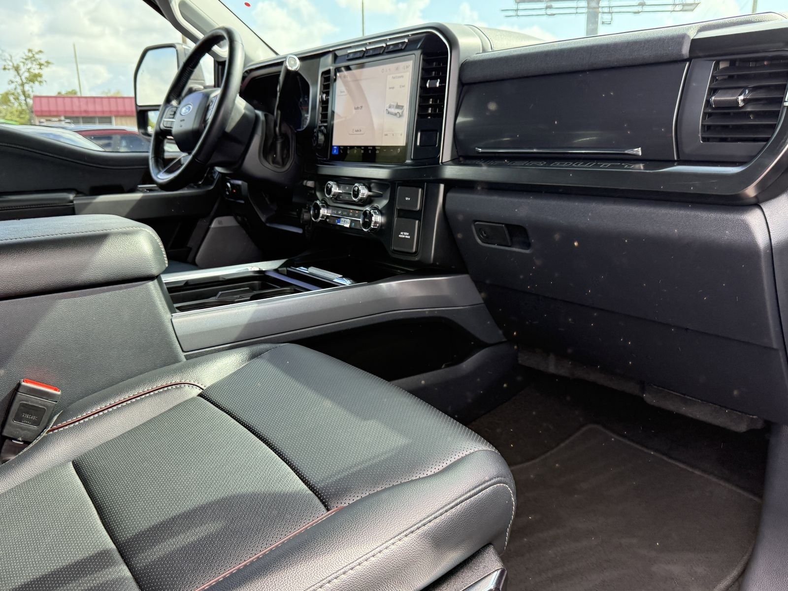 Used 2024 Red Metallic Ford Lariat image 14
