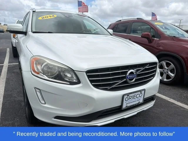 2014 Volvo XC60 T6 AWD Auto R-Design's photo