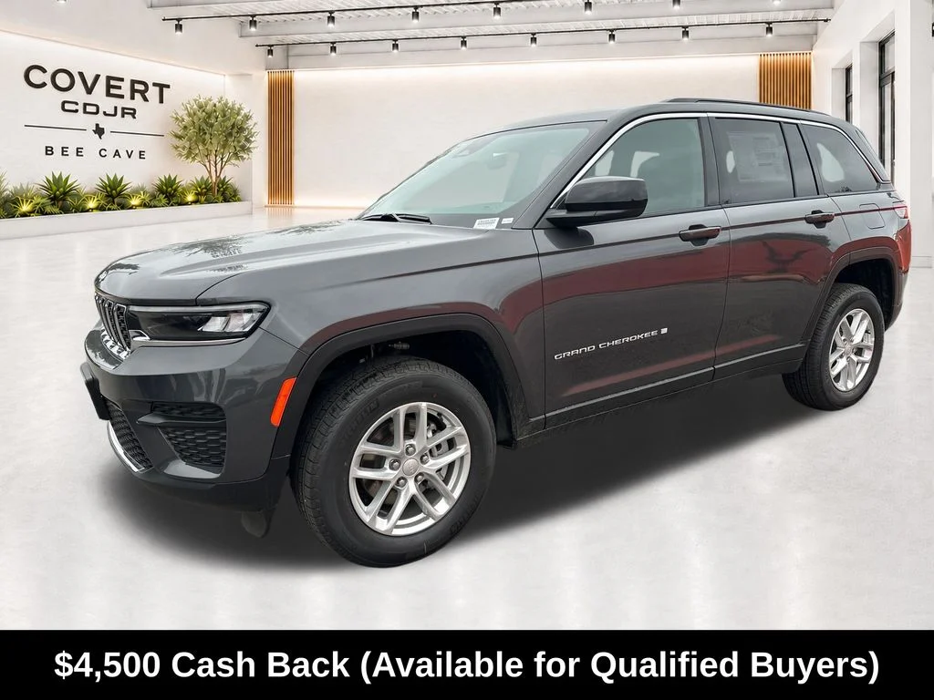 New 2026 Baltic Gray Metallic Clear-Coat Exterior Paint Jeep Laredo image 5