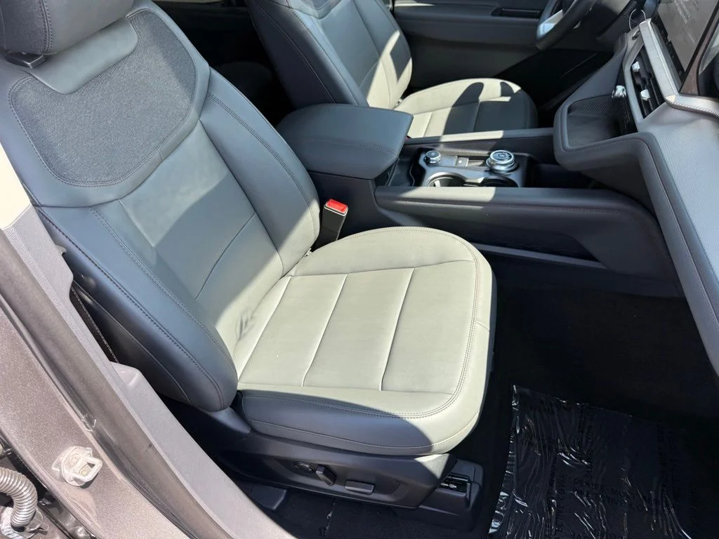 New 2026 Carbonized Gray Metallic Ford Active image 55