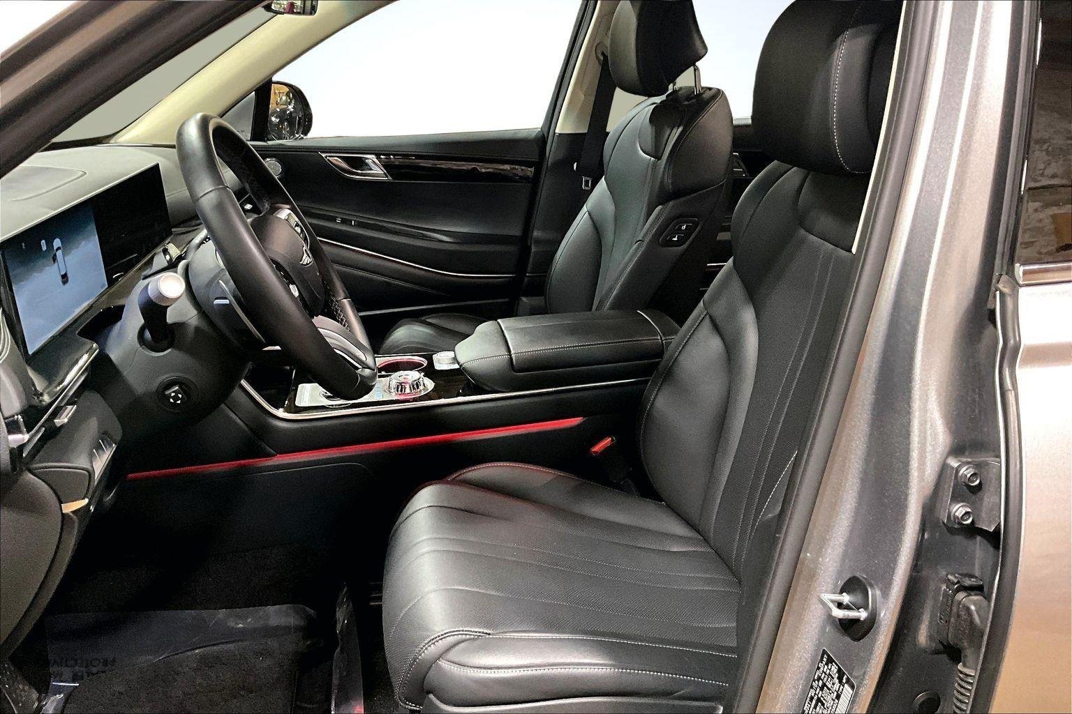 Used 2025 Savile Silver Genesis 2.5T Standard image 26