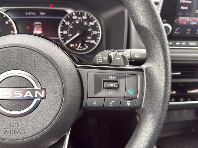Used 2023 Silver Nissan SV image 17
