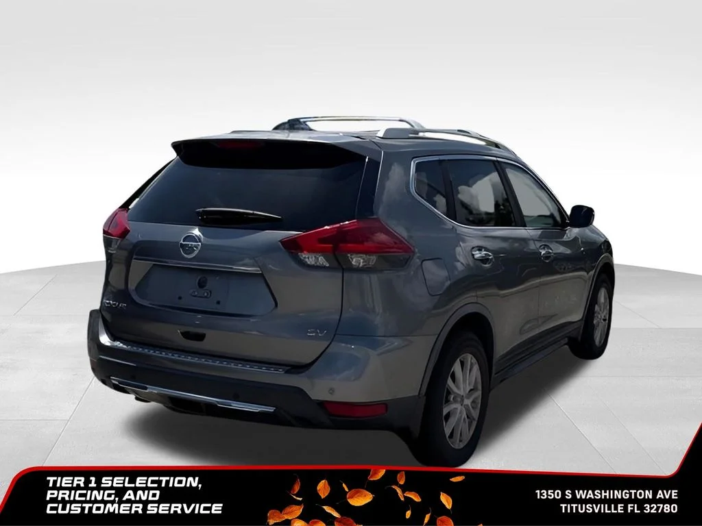 Used 2019 Gray Nissan SV image 13