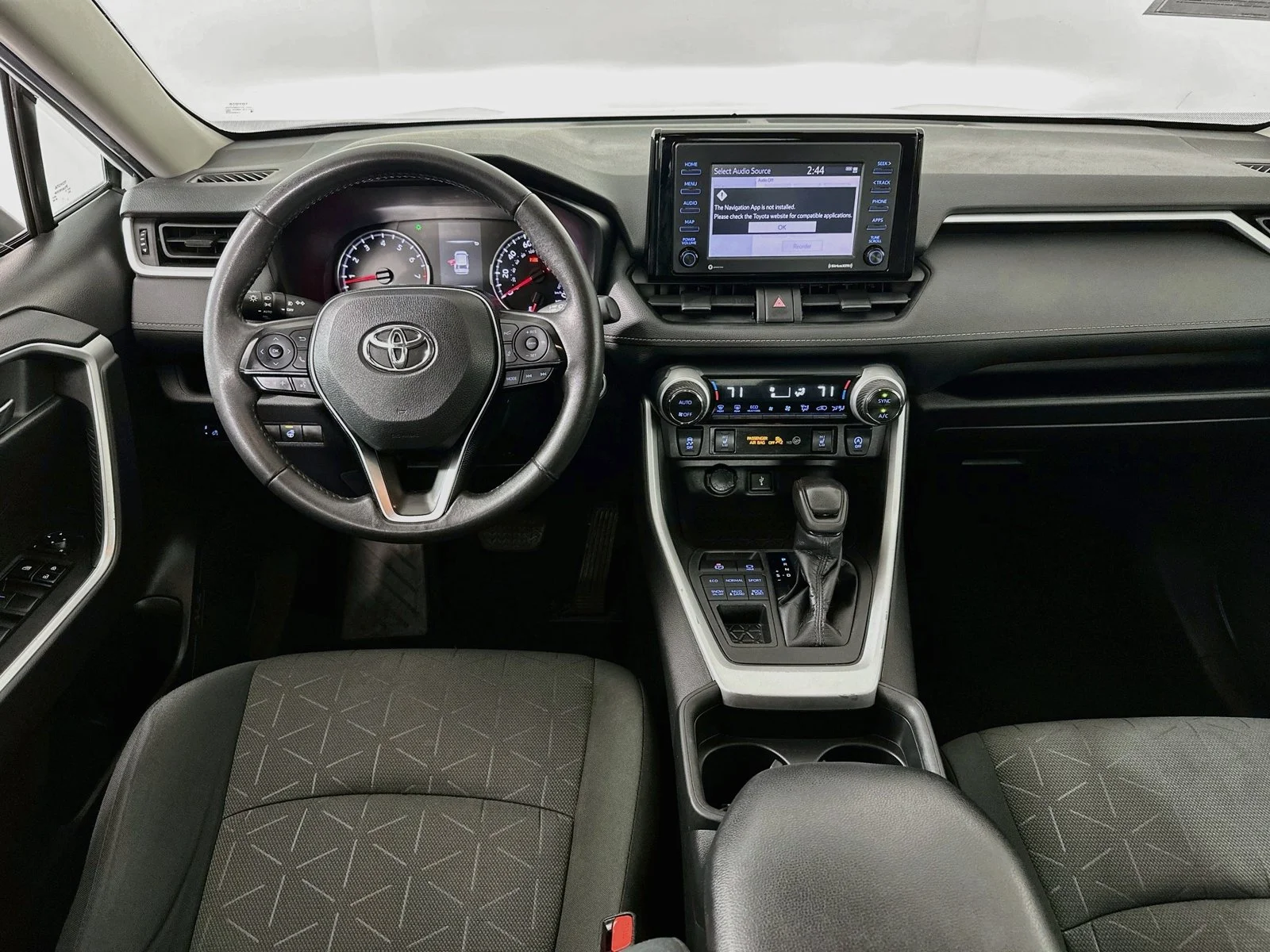 Used 2021 Super White Toyota XLE image 22