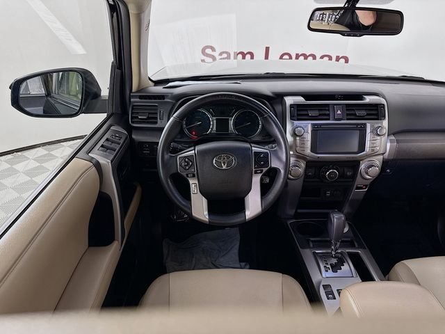 Used 2016 Black Toyota SR5 Premium image 23