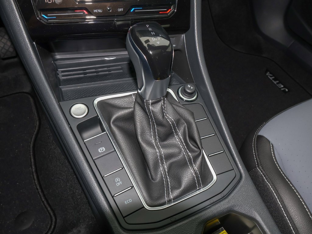 New 2027 Silver Volkswagen 1.5T SE image 24