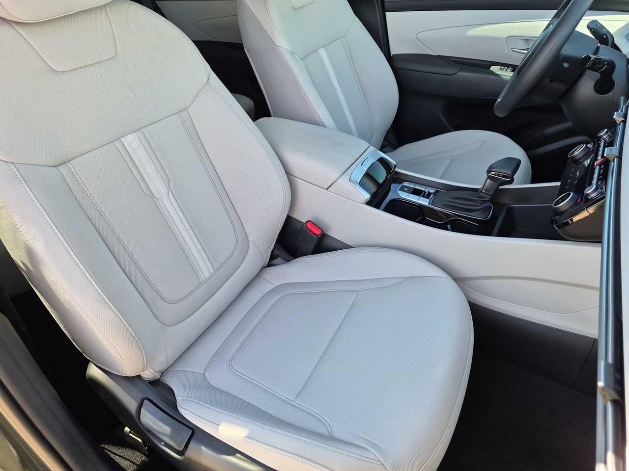 New 2026 Rockwood Green Hyundai SEL FWD image 21