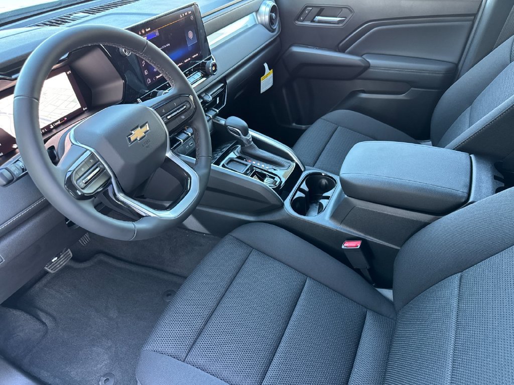 2026 Chevrolet Colorado LT - Photo 9