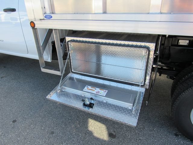 2026 GMC Sierra 3500 Chassis Cab Pro - Photo 26