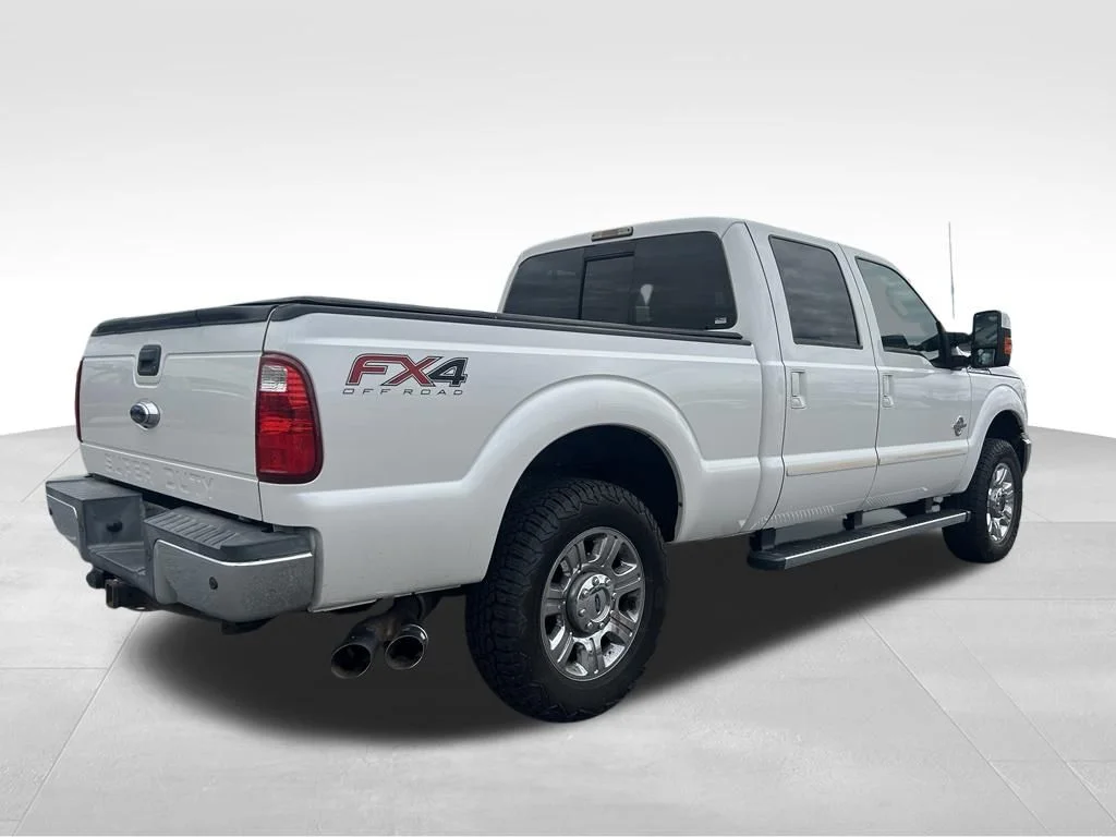 Used 2016 White Platinum Clearcoat Metallic Ford Lariat image 5