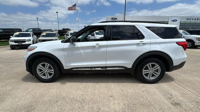 Used 2021 White Ford XLT image 7