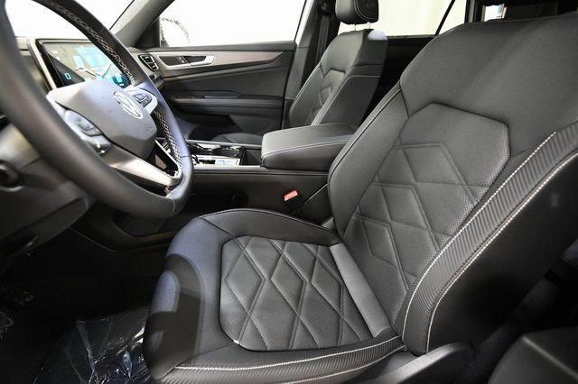 2026 Volkswagen Atlas Cross Sport SE w/Tech - Photo 7