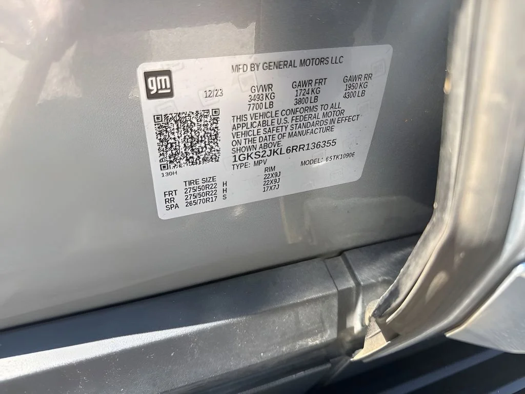 Used 2024 Sterling Metallic GMC Denali image 36