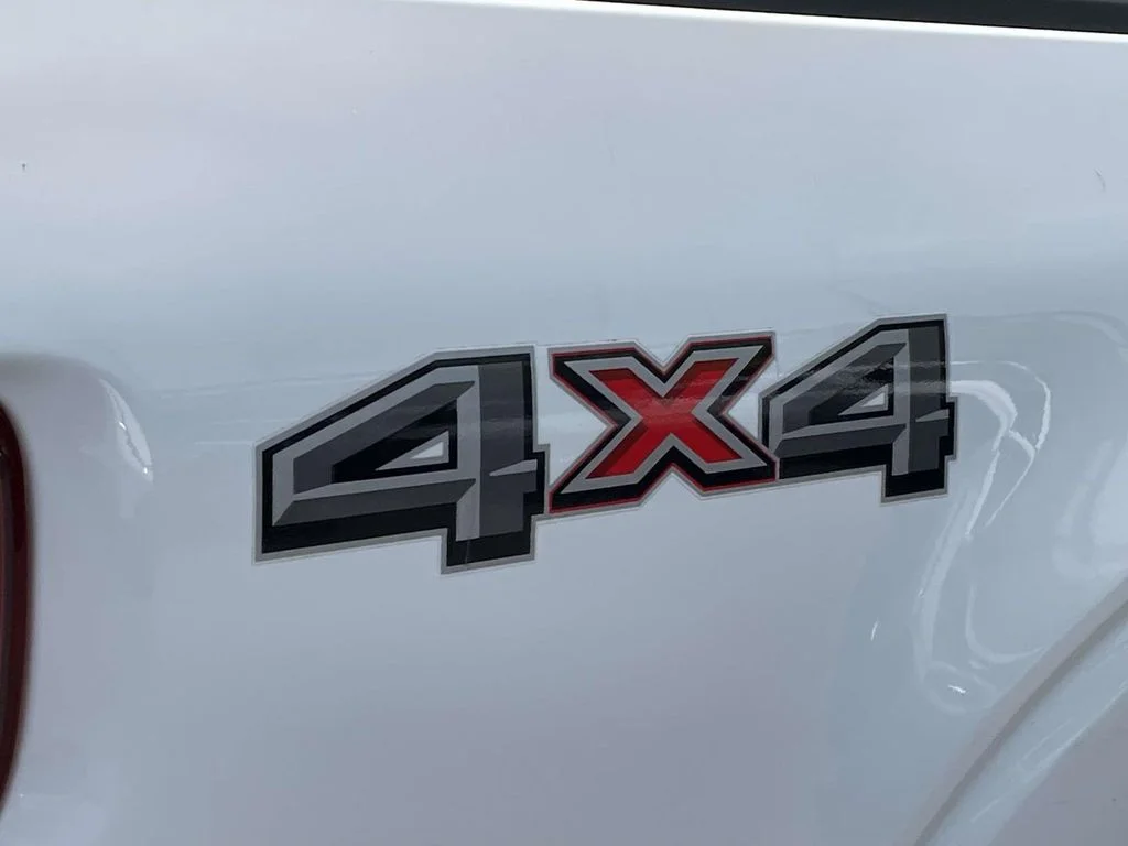 Used 2021 White Ford XL image 8