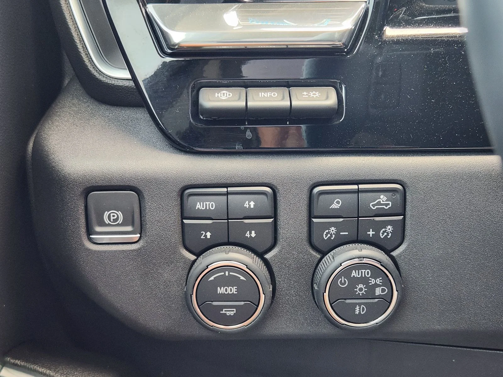 Used 2024 Brown Chevrolet LTZ image 21
