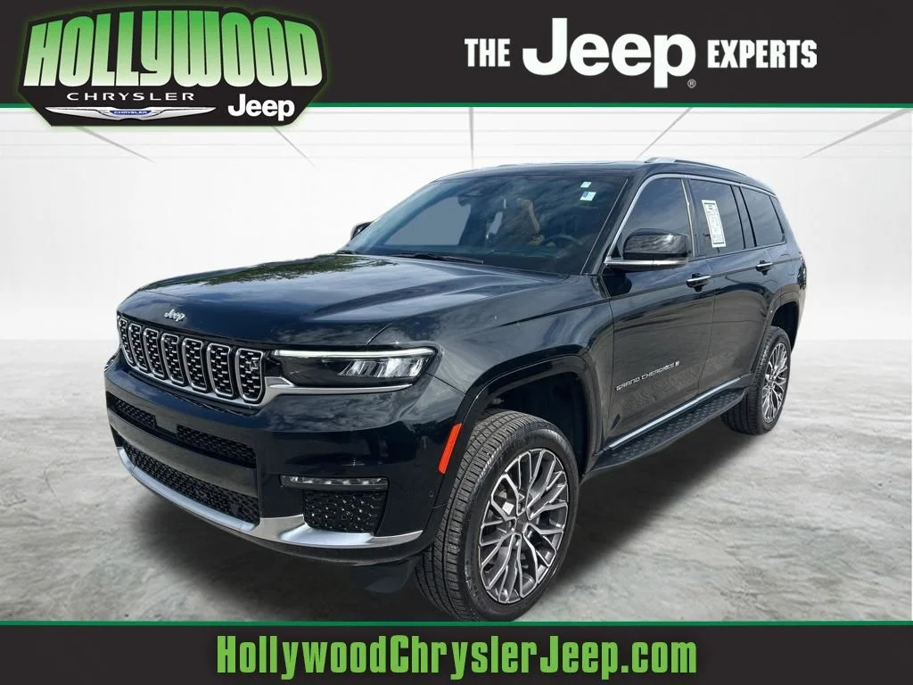 2021 Jeep Grand Cherokee L Summit Reserve's photo